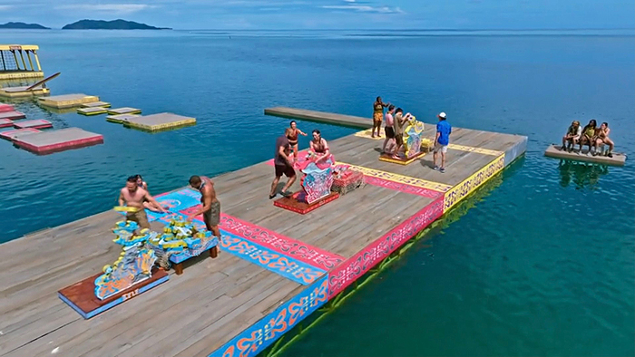 Puzzle stage