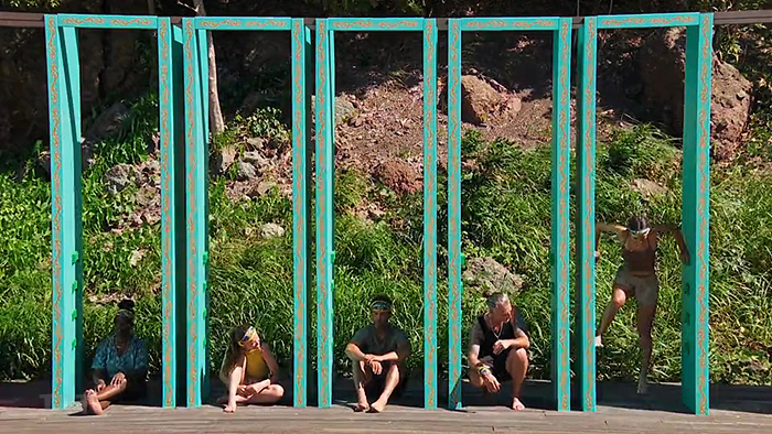 Dee's giant toe is not enough