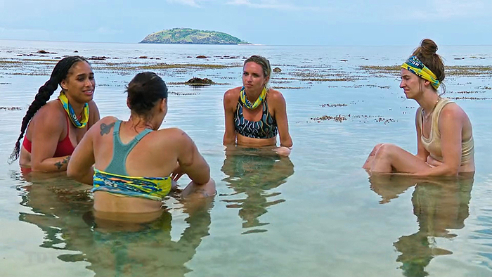 Toka women talking